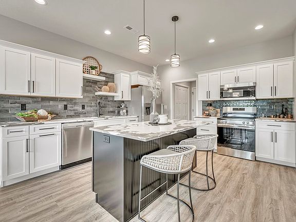 3rd image of 3134 Spruce Ct #A