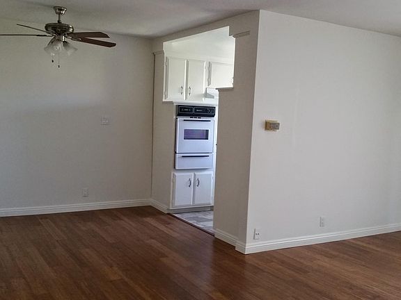 2nd image of 942 N Gardner St APT 207