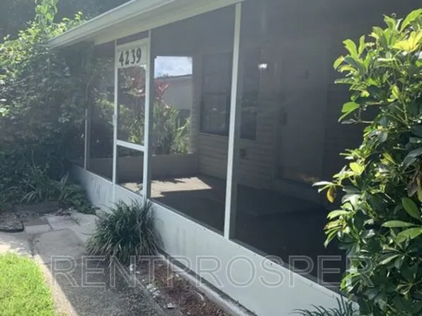4239 E Michigan St, Orlando, FL 32812