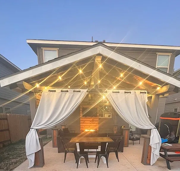 205 Driftwood Ln — Photo 2