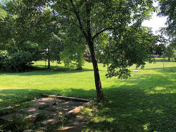 2nd image of 4238 Lafayette Ct #4238
