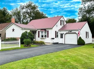 5463 Kenwood Rd, Utica, NY 13502