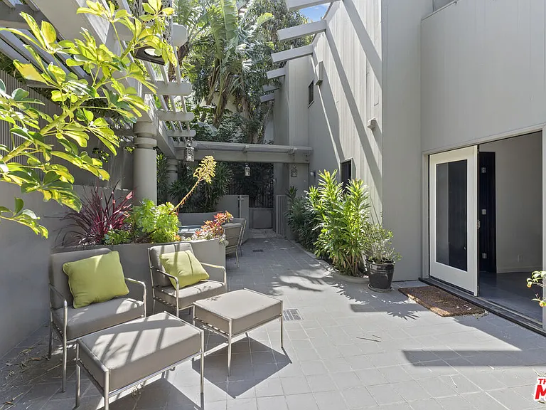 31833 Sea Level Dr — Photo 24