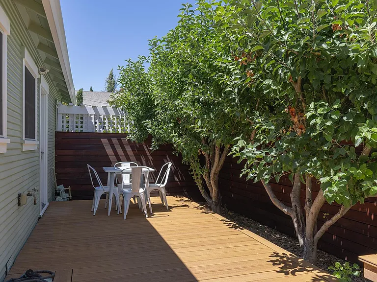 1317 C St — Photo 10