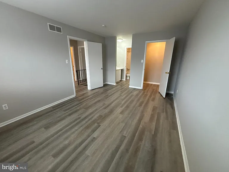 476 Bridge St — Photo 24