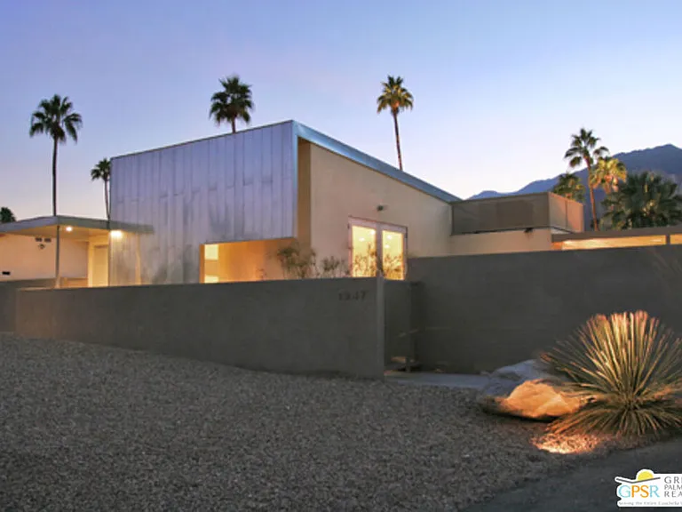 1947 S Joshua Tree Pl — Photo 2