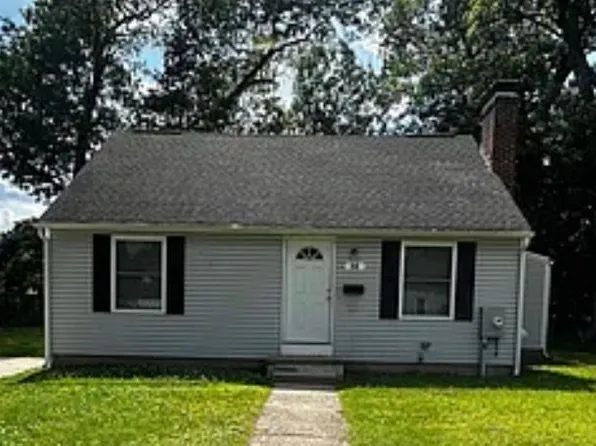84 Ambrose St, Springfield, MA 01109