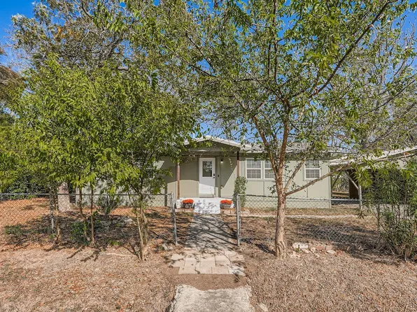 112 Tenorio St, Kyle, TX 78640