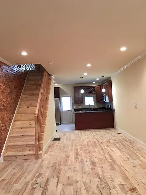 4512 Merion Ave photo 1