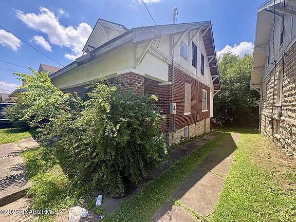2nd image of 1307 Saint Marys Blvd