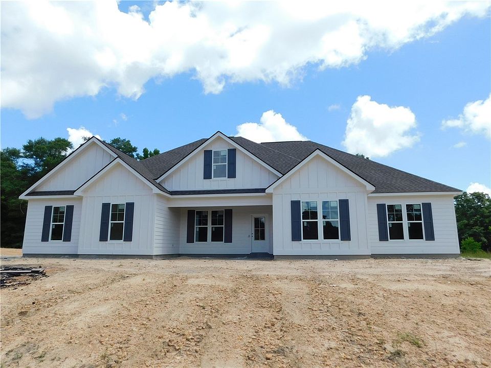 2nd image of 2451 Lee Road 401