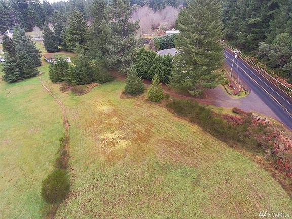 3rd image of 11309 Creviston Dr NW