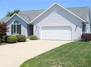 85 Renfrew Dr, Shelby, OH