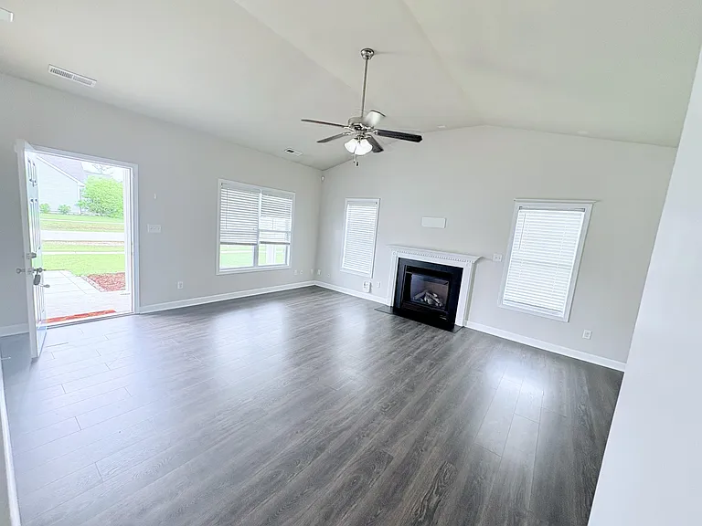 174 Moonstone Ct — Photo 11