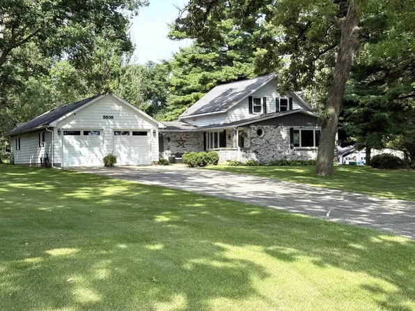 5508 E Buss Rd, Clinton, WI 53525