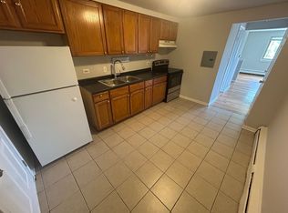 2116 13th Avenue, Broadview, IL 60155