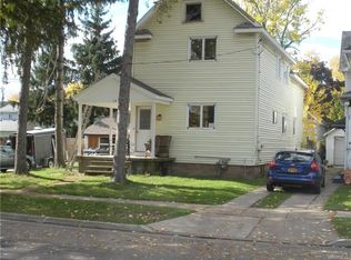 19 Highland Pl, Lancaster, NY 14086