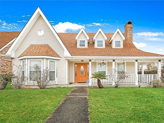 3rd image of 3116 Acorn Dr E