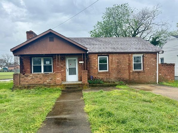 1416 Hampton Dr, Newport News, VA 23607