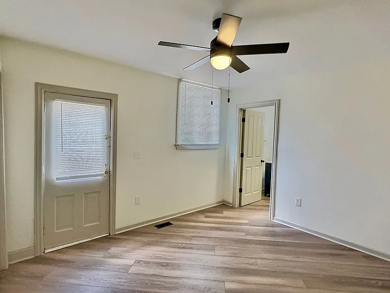 514 W Kirkwood Ave — Photo 37
