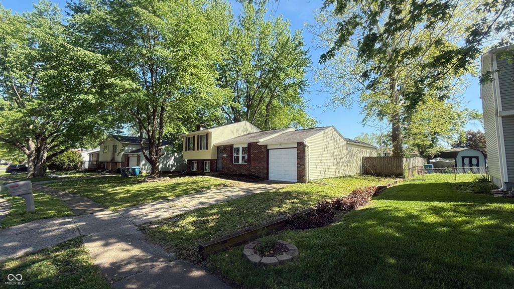 Apartment in Indianapolis, Marion County - View 4