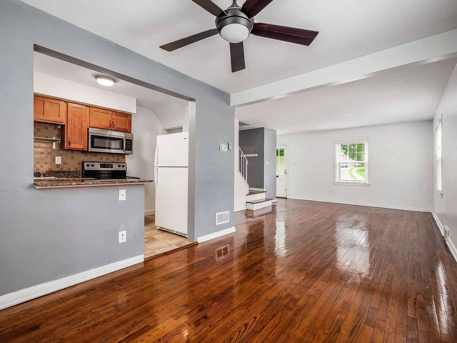 111 East Selby Boulevard - 1 — Photo 3