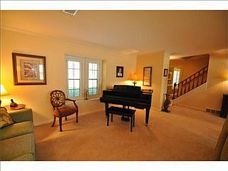 5th image of 2918 Sandy Creek Dr