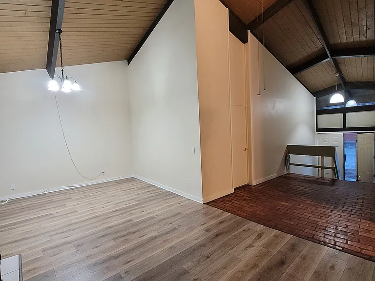 872 Sierra Vista Dr #5 — Photo 11