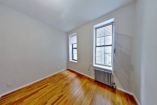 Rented by REAL New York | media 3