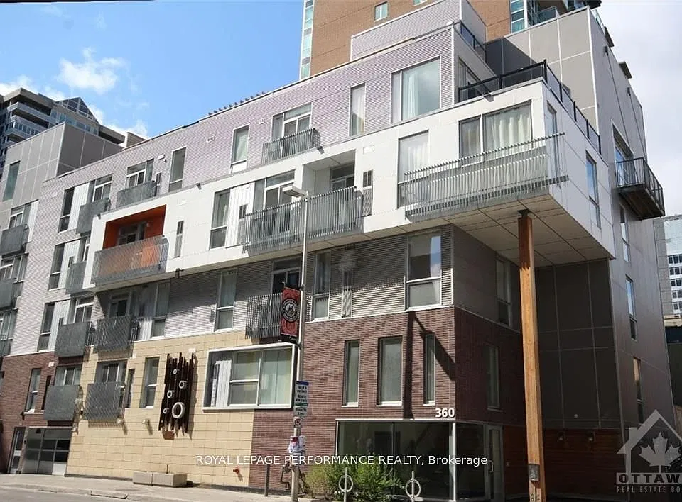 360 Cumberland St #301