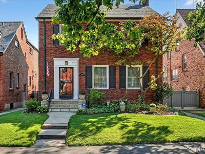 5864 Walsh St, Saint Louis, MO, 63109