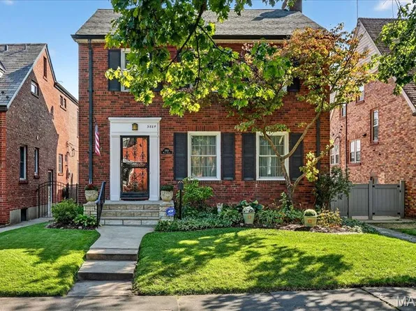 5864 Walsh St, Saint Louis, MO 63109