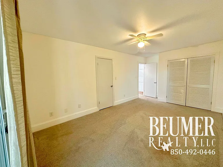 4833 Huron Dr — Photo 20