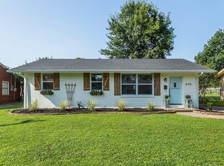 678 Sheridan Dr, Lexington, KY 40503