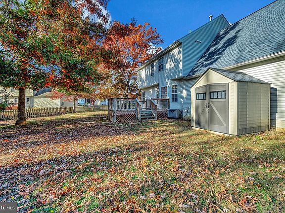 4th image of 9406 Braken Ct