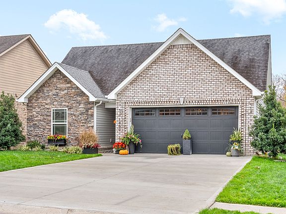 2nd image of 1460 Brew Moss Dr