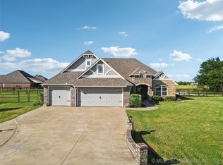 5983 E 137th St N, Collinsville, OK 74021