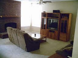 Big Family Room with Fireplace