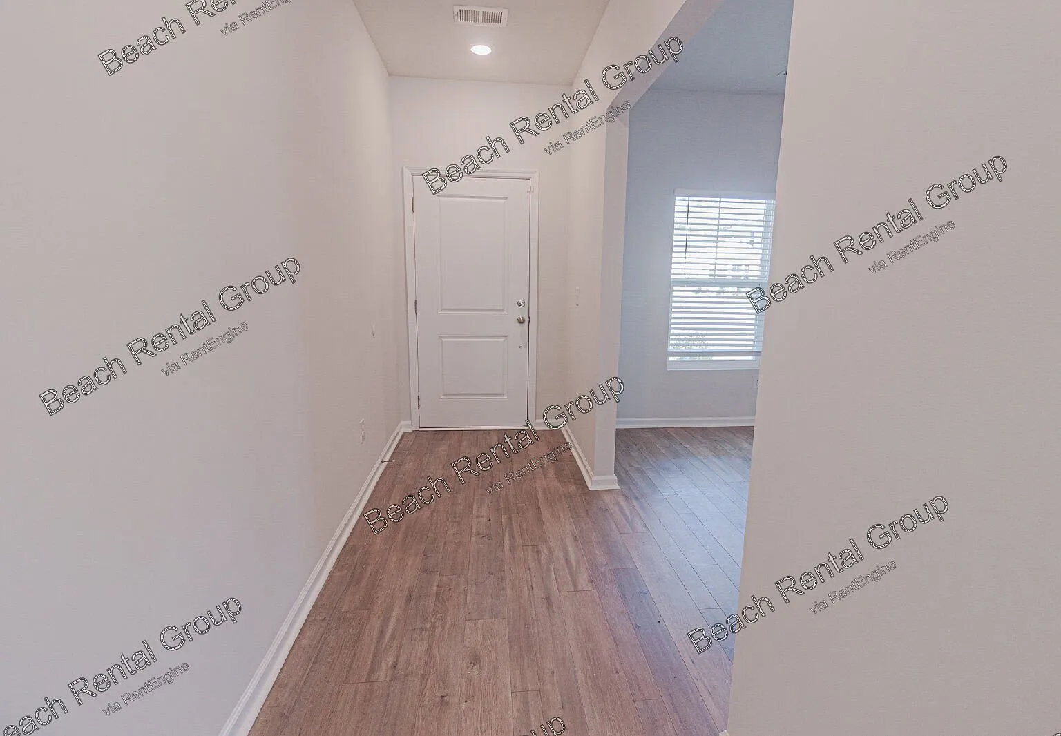 6 bed, 3.0 bath, 3100 sqft, $3,050 — Photo 3