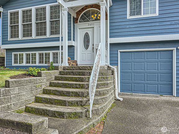 3rd image of 3402 Orchard Street SE