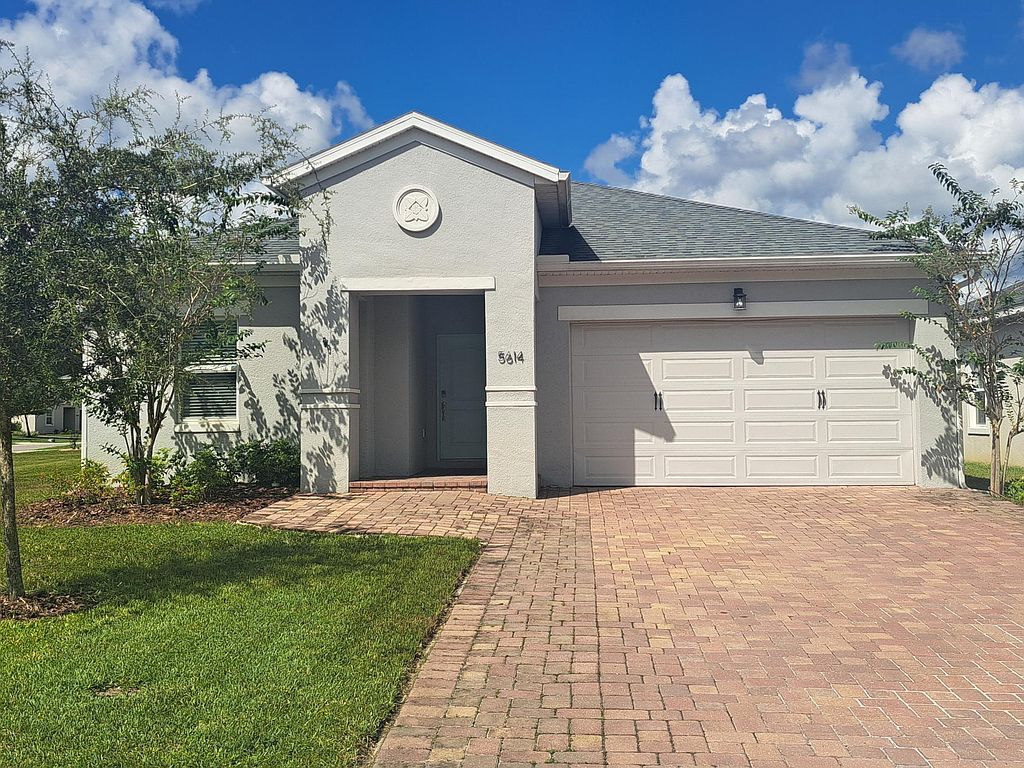 5614 Estero Loop - Property Image