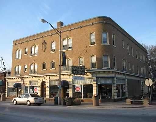 1st image of 1104 Chicago Ave APT 9