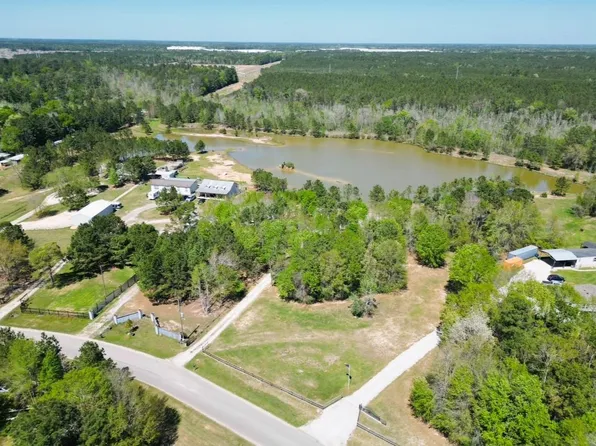 20065 Spring Hill Ln, Porter, TX 77365