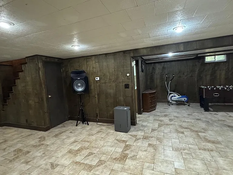 15 Norfolk Ct — Photo 29