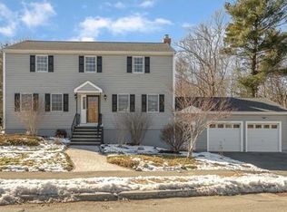 38 Holland Rd, Wakefield, MA 01880