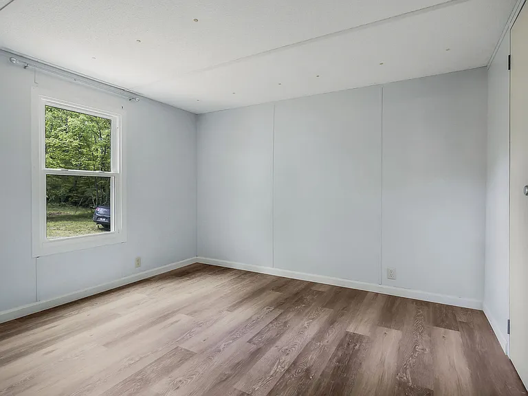 1048 Sitting Bull Point — Photo 13