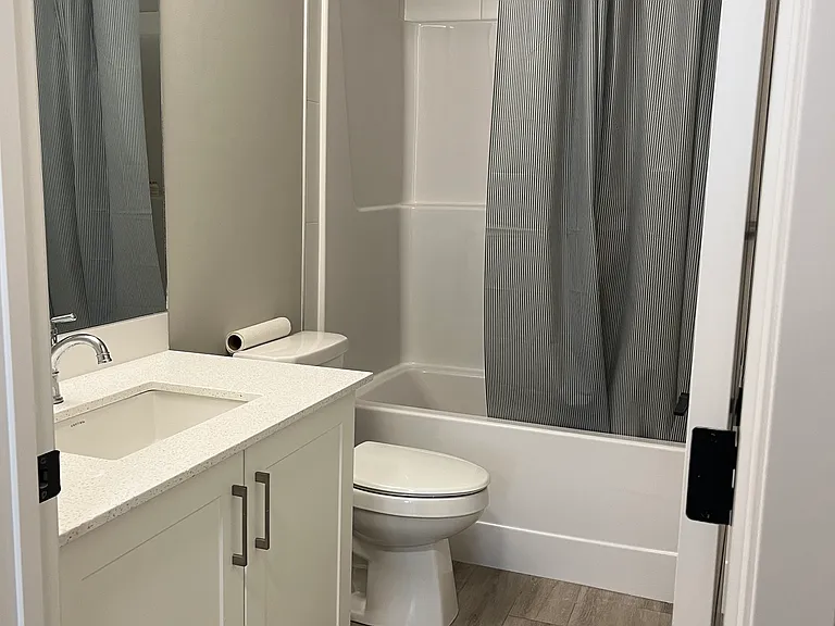 140 Mahogany St S #106 — Photo 40