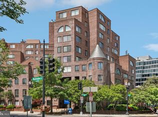 3 Washington Cir NW APT 904, Washington, DC