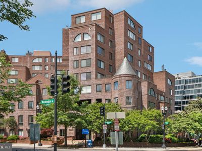 3 Washington Cir NW APT 904, Washington, DC, 20037