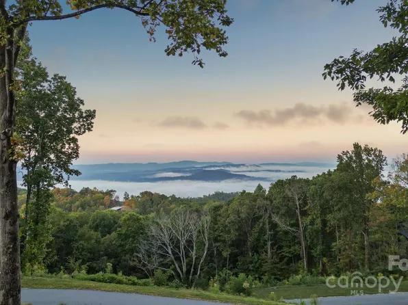 158 Laurel Ledge Way #28, Fletcher, NC 28732